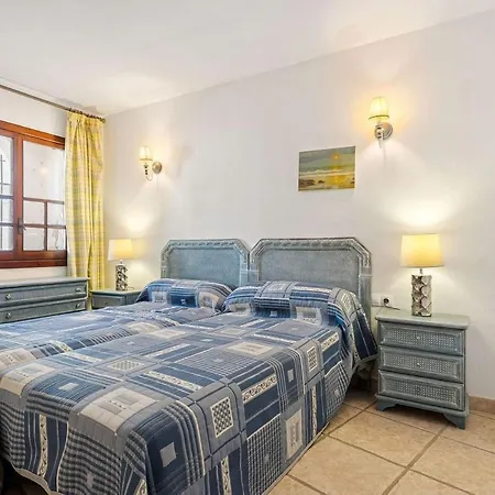 In The Heart Of The Port Of Cabopino Marbella